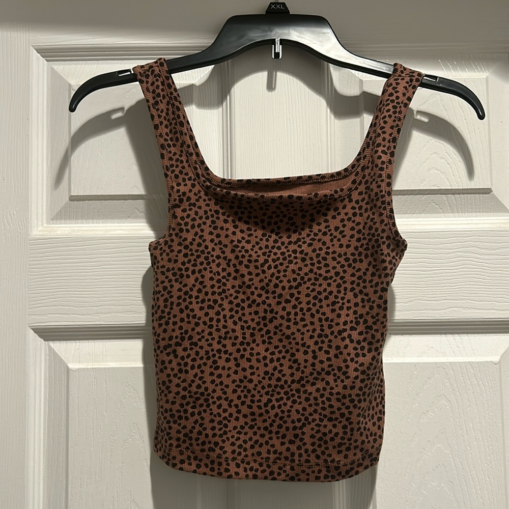 Old Navy tank size XS